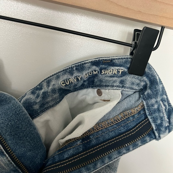 American Eagle Curvy Mom Short - Picture 4 of 6